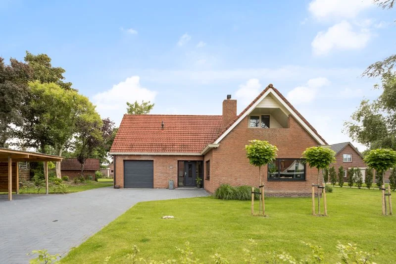 Woning | kunststof voordeur | Antraciet houtnerf